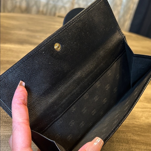 108. CHANEL Black Leather CoCo Button Wallet-COA - Picture 8 of 16